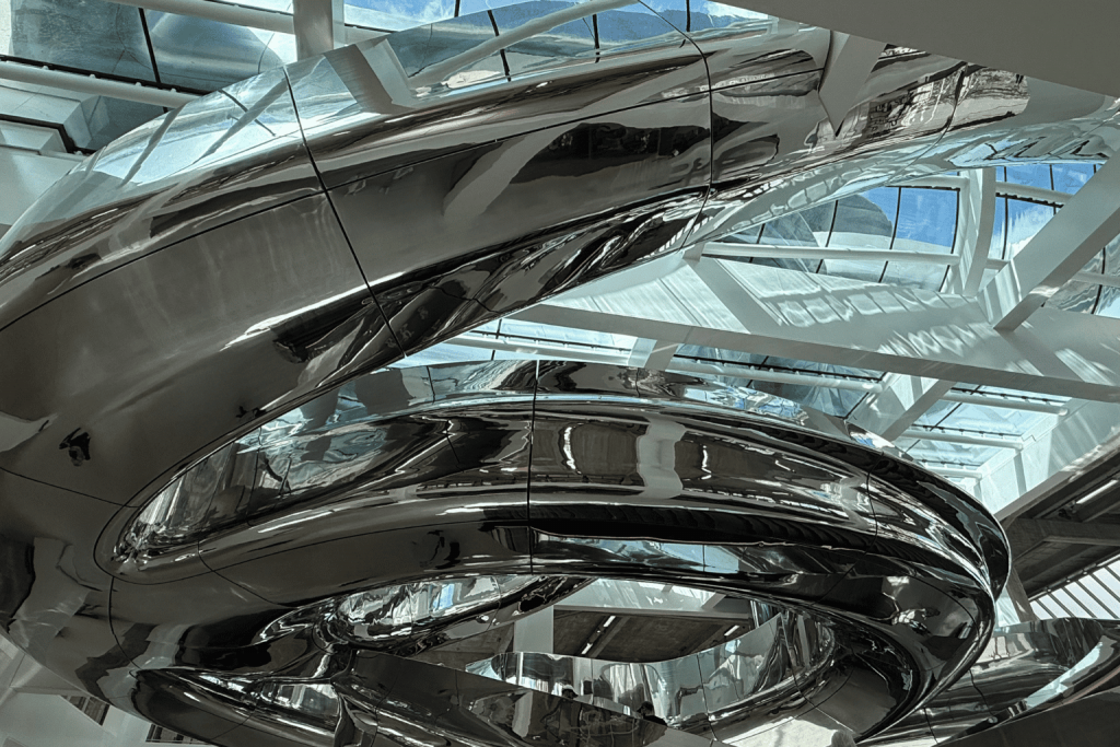 Spektakuläre Treppe im Fenix